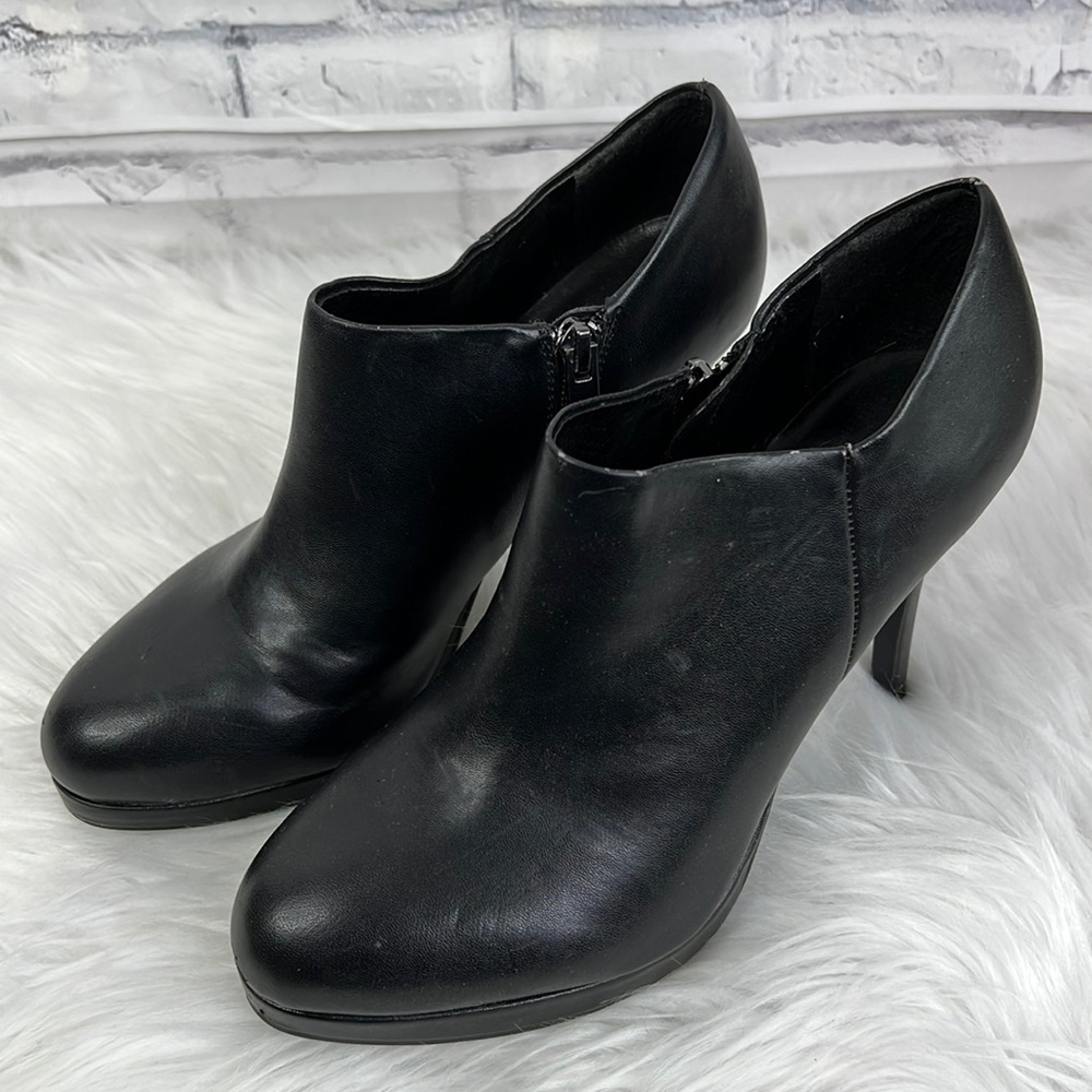 Liz Claiborne Stiletto Booties